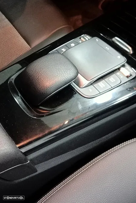 Mercedes-Benz CLA 180 d Shooting Brake 7G-DCT Progressive - 13