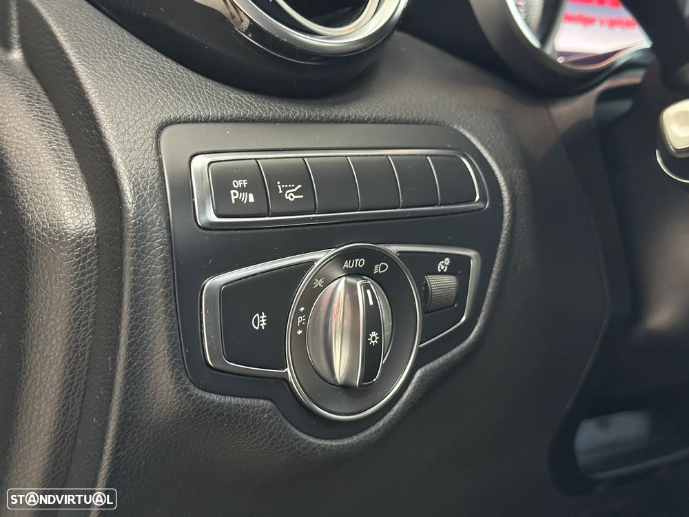Mercedes-Benz GLC 350 e 4Matic 7G-TRONIC AMG Line - 17