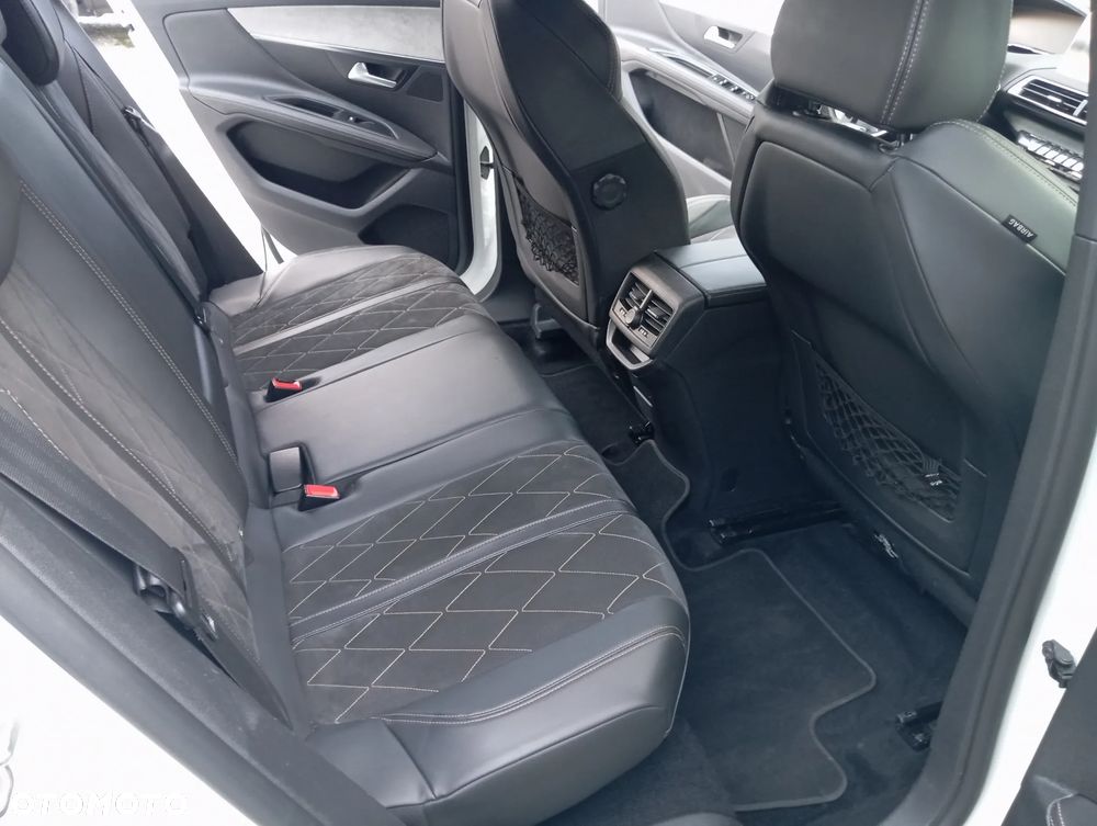 Peugeot 3008 BlueHDi 180 Stop & Start EAT6 GT - 15