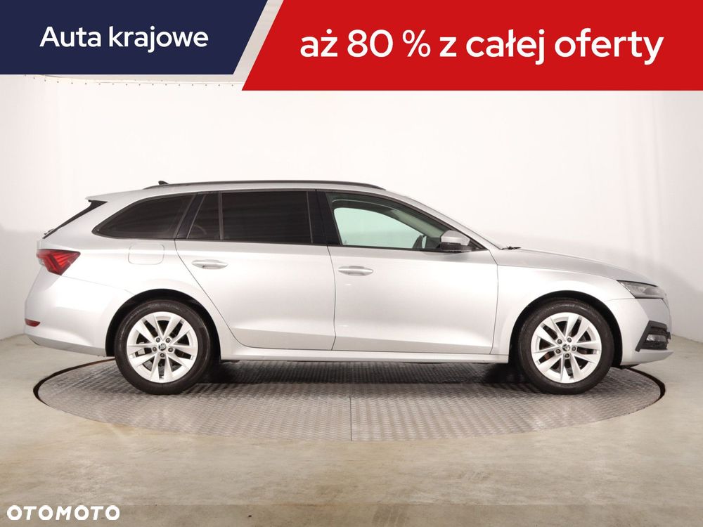 Skoda Octavia - 8