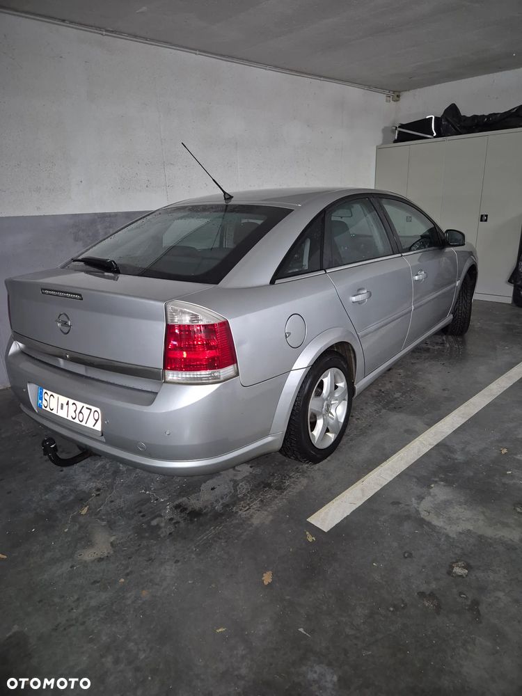 Opel Vectra 2007 photo 2