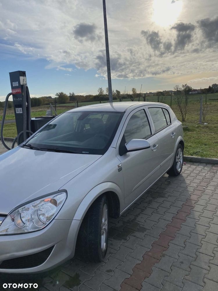 Opel Astra - 2