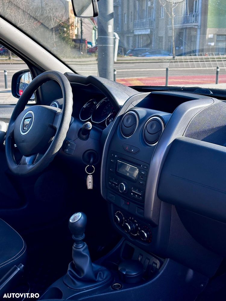 Dacia Duster 1.5 dCi 4x2 Laureate - 11