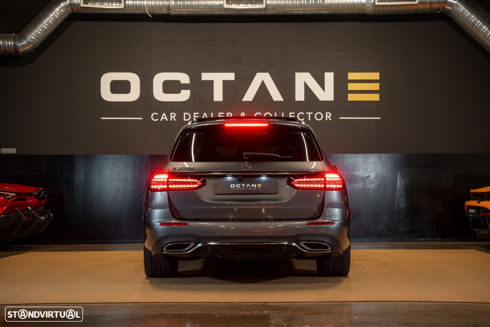 Mercedes-Benz E 300 e AMG Line - 3