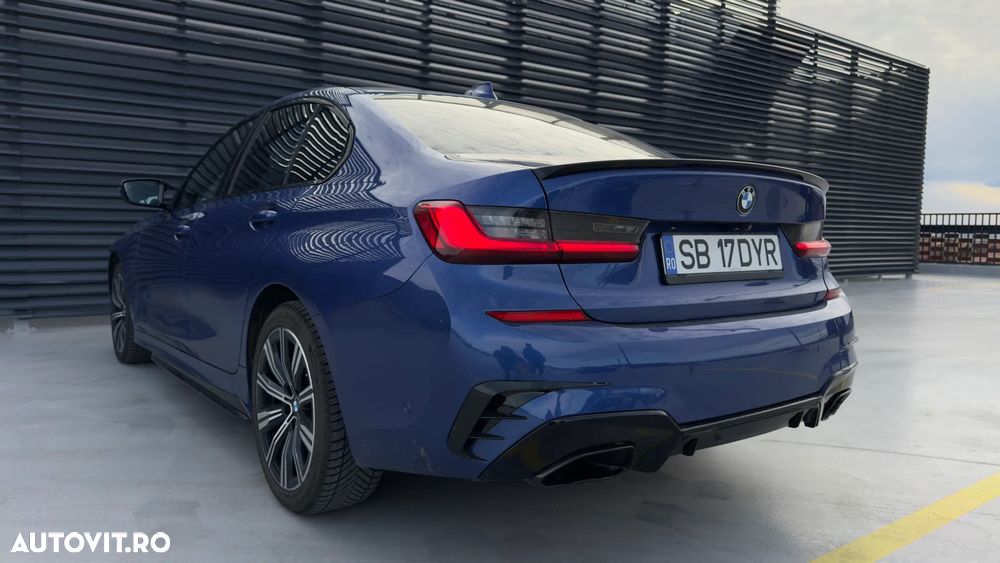 BMW Seria 3 330i xDrive Aut. M Sport - 4