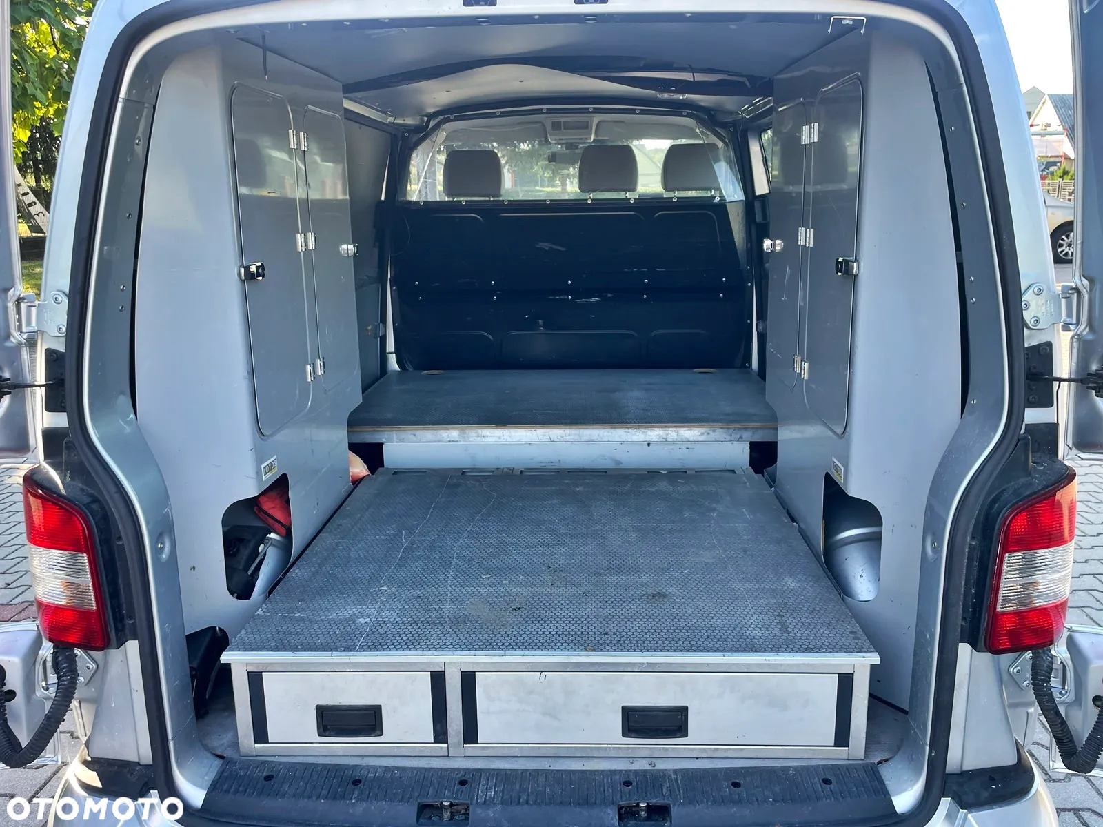 Volkswagen Transporter - 8