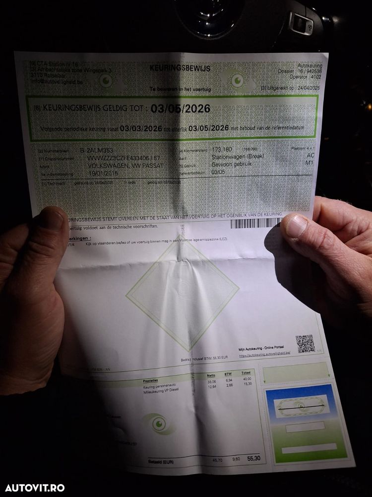 Volkswagen Passat Variant 2.0 TDI SCR 4Motion DSG Highline - 12