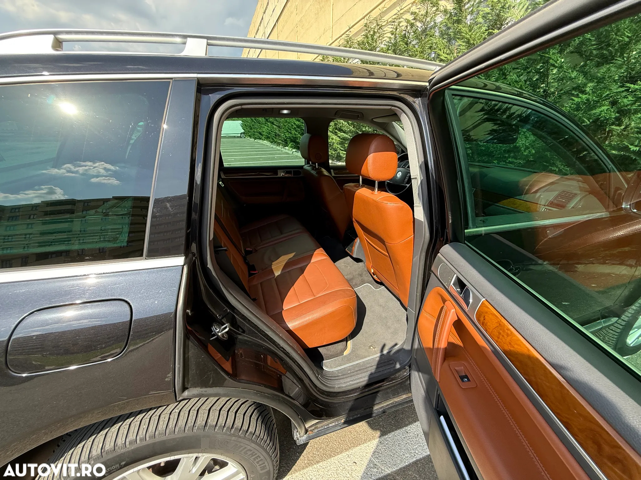 Volkswagen Touareg - 15