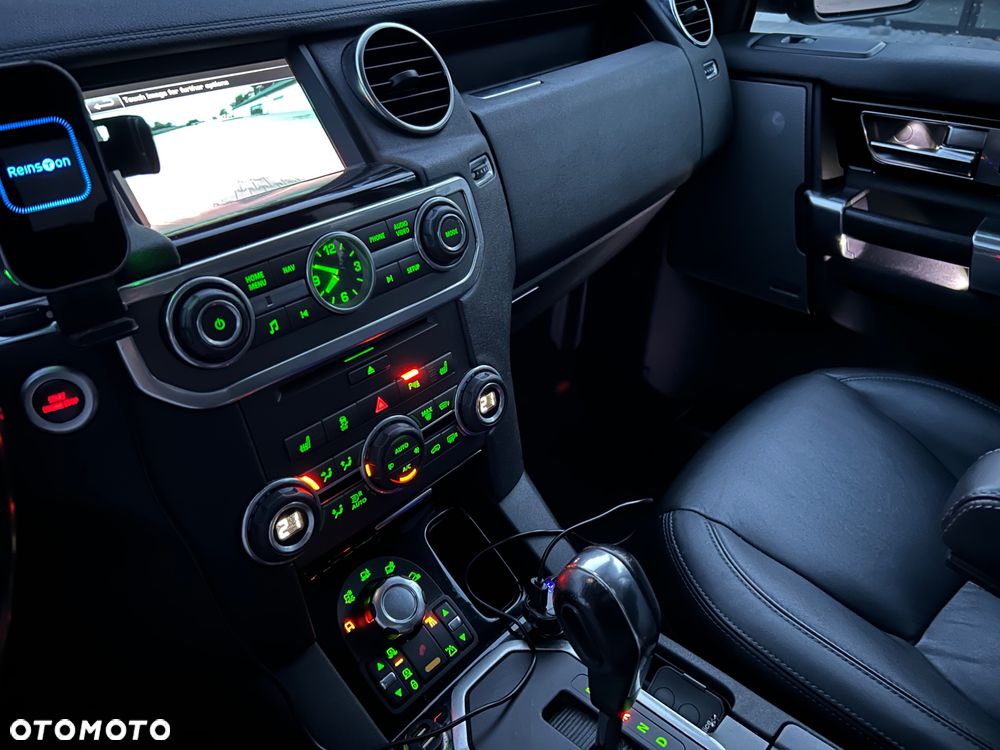 Land Rover Discovery ver-5-0-v8-hse-luxury-edition - 8