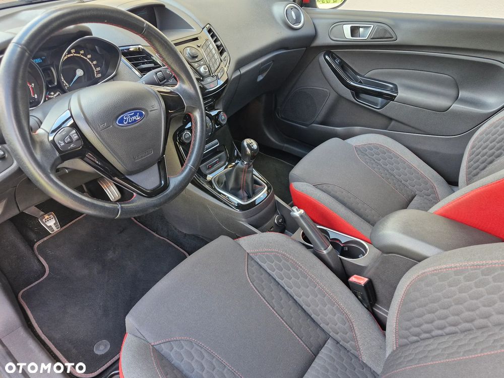 Ford Fiesta 1.0 EcoBoost STart-Stop ST-LINE - 19