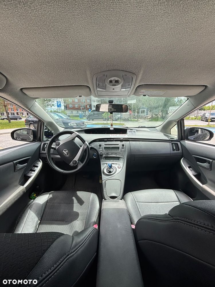 Toyota Prius - 6