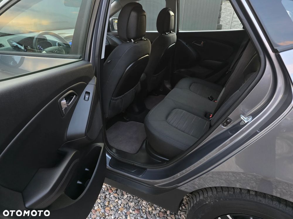 Hyundai ix35 - 11