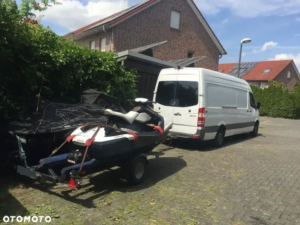 Mercedes-Benz Sprinter - 5