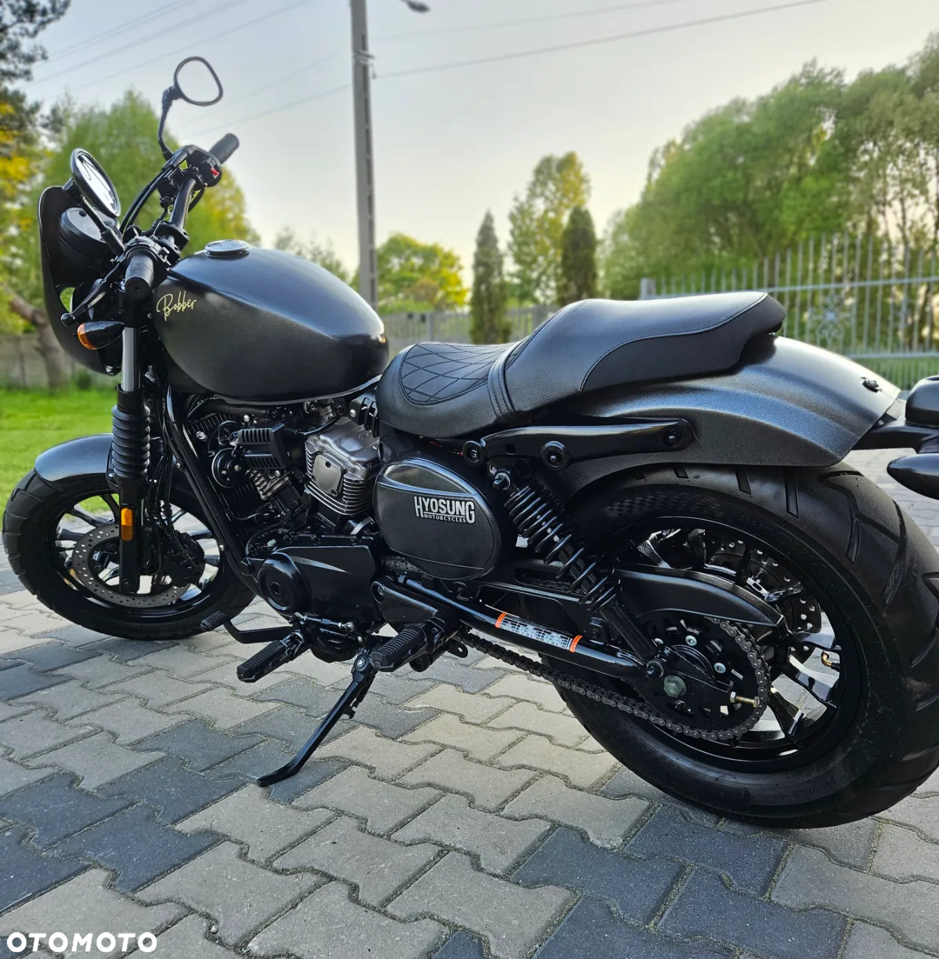 Hyosung GV - 12