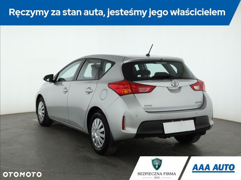 Toyota Auris - 6
