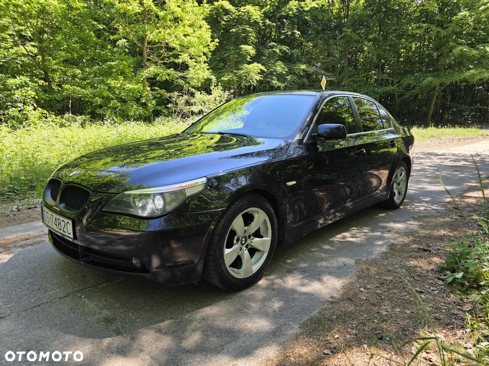 BMW Seria 5 520i - 2
