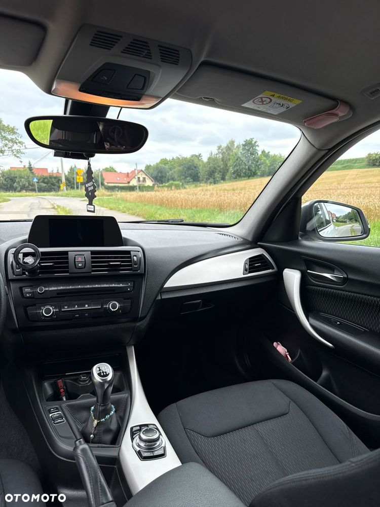 BMW Seria 1 116d - 12