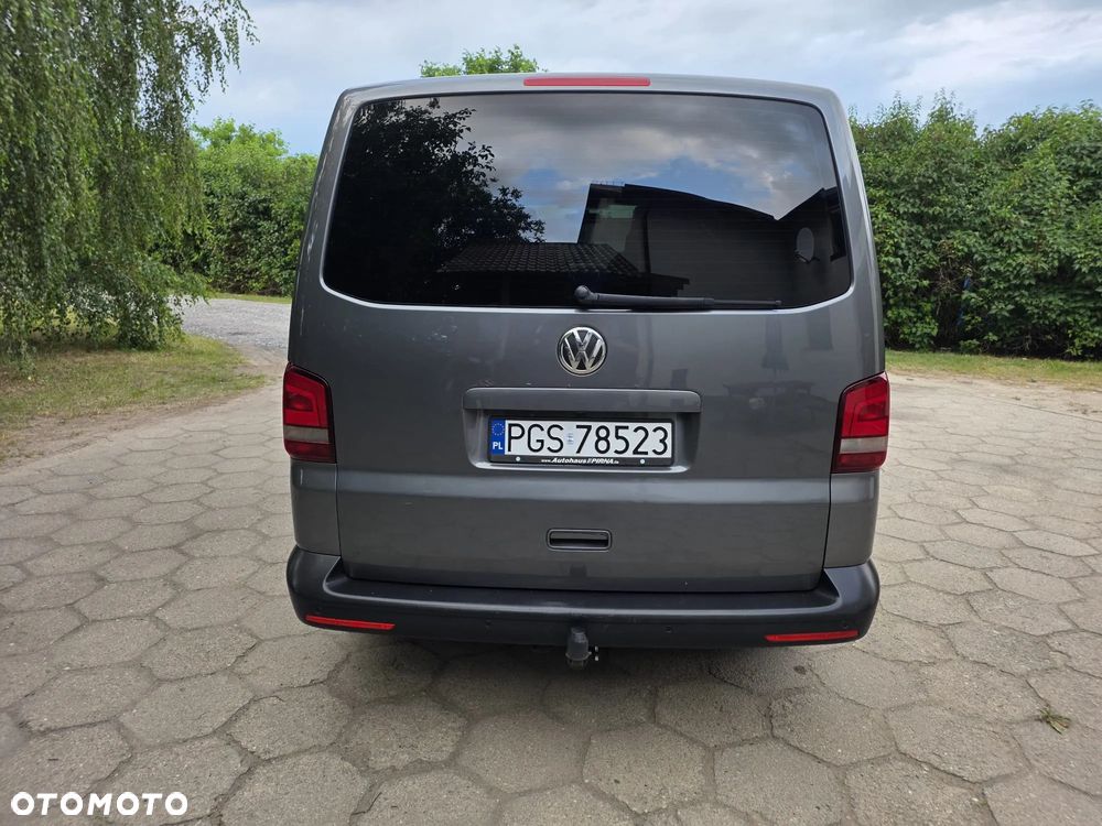 Volkswagen Multivan - 39