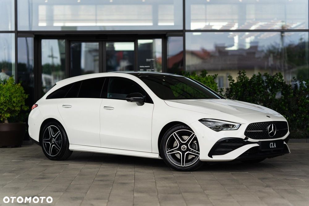 Mercedes-Benz CLA - 4