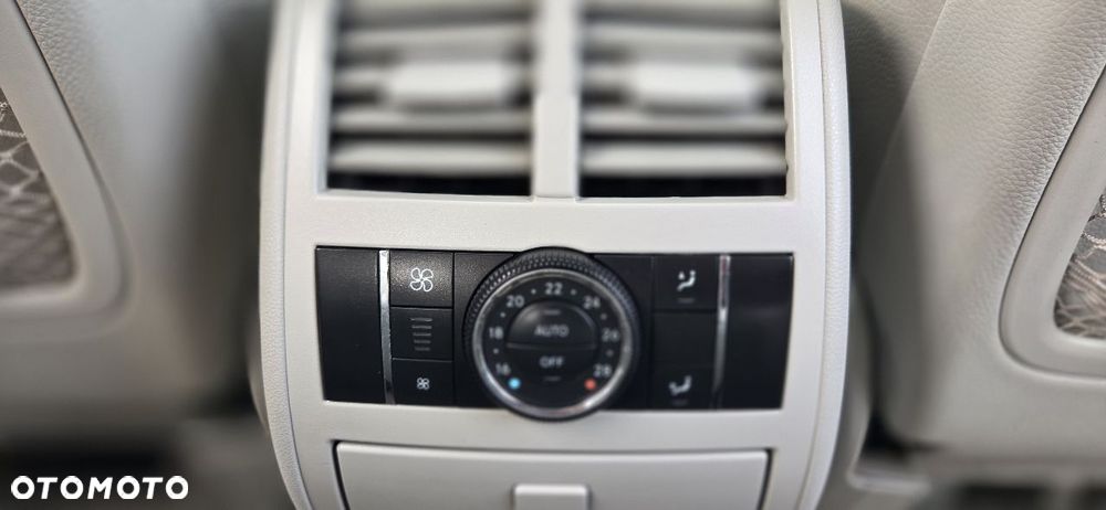 Mercedes-Benz ML 320 CDI 4Matic 7G-TRONIC DPF Edition 10 - 39