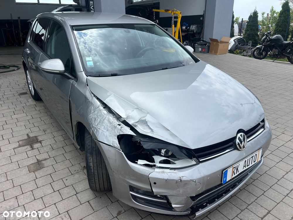Volkswagen Golf 1.2 TSI BlueMotion Technology Comfortline - 6
