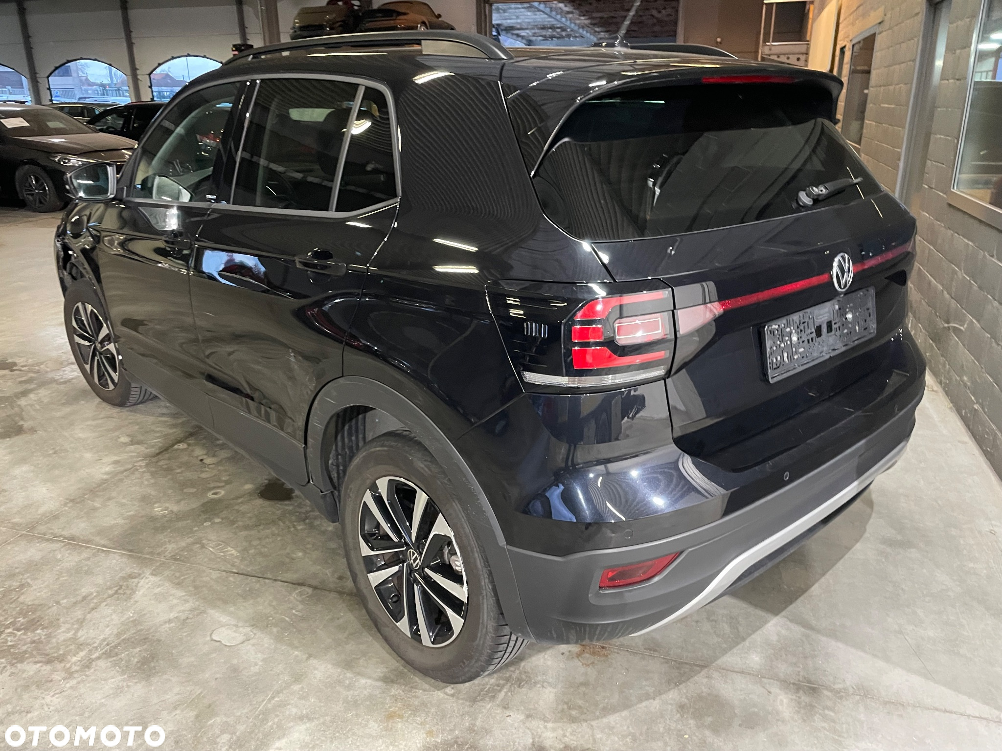 Volkswagen Taigo 1.5 TSI OPF DSG Goal - 2