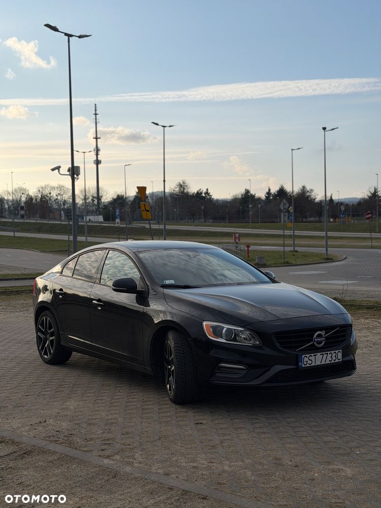 Volvo S60 T5 Geartronic RDesign - 4