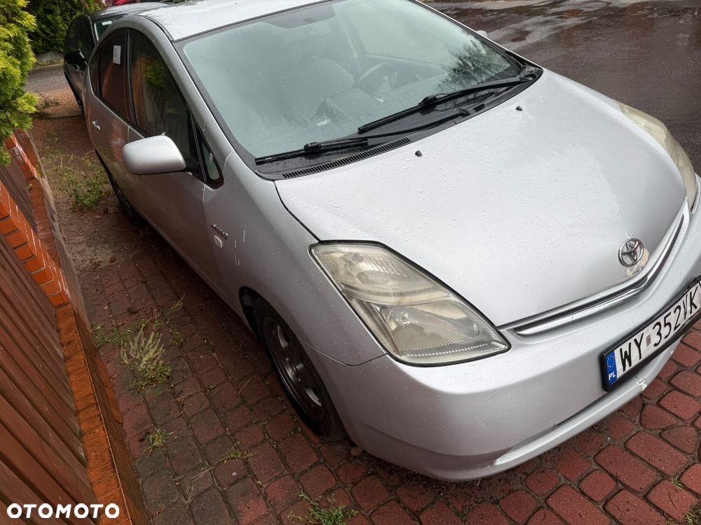 Toyota Prius 1.5 VVT-i Sol (nav) - 4
