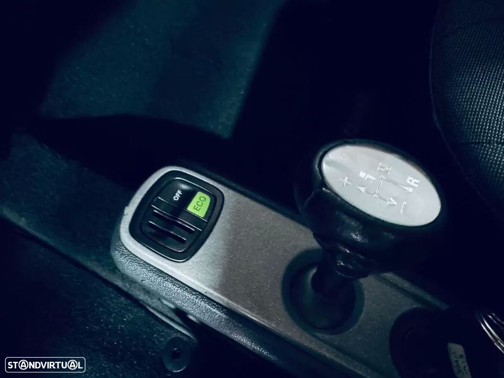 Smart ForTwo Coupé 1.0 mhd Passion 71 - 18