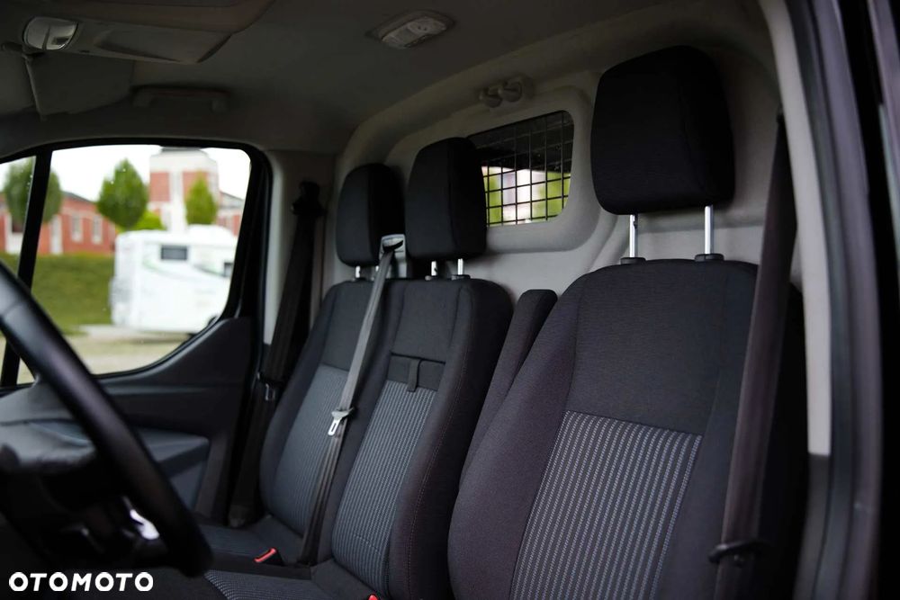 Ford Transit Custom - 9