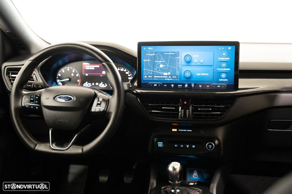 Ford Focus 1.0 EcoBoost MHEV ST-Line - 10