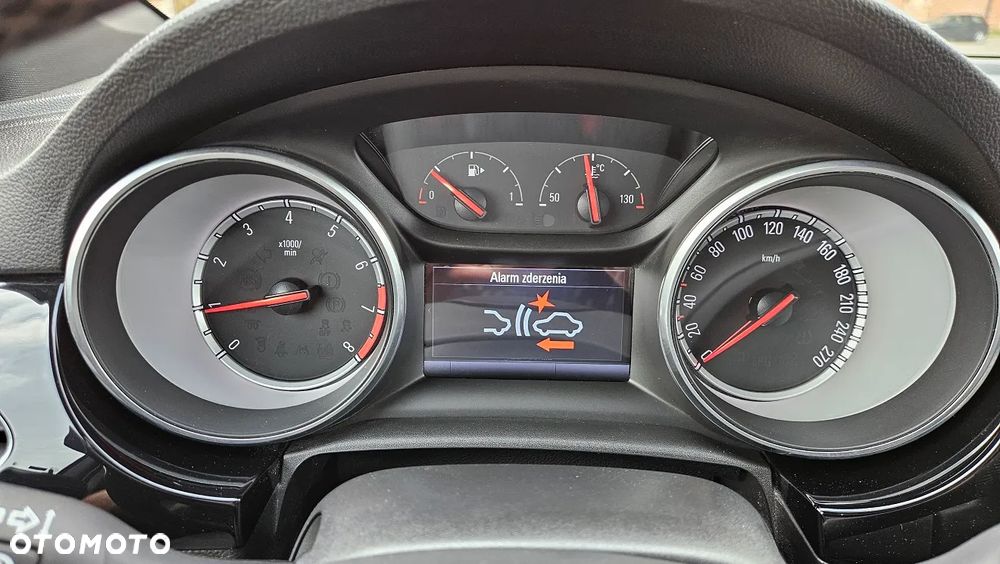 Opel Astra 1.4 Turbo Innovation - 18