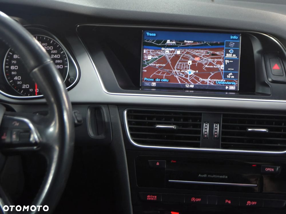 Audi A4 Avant - 29