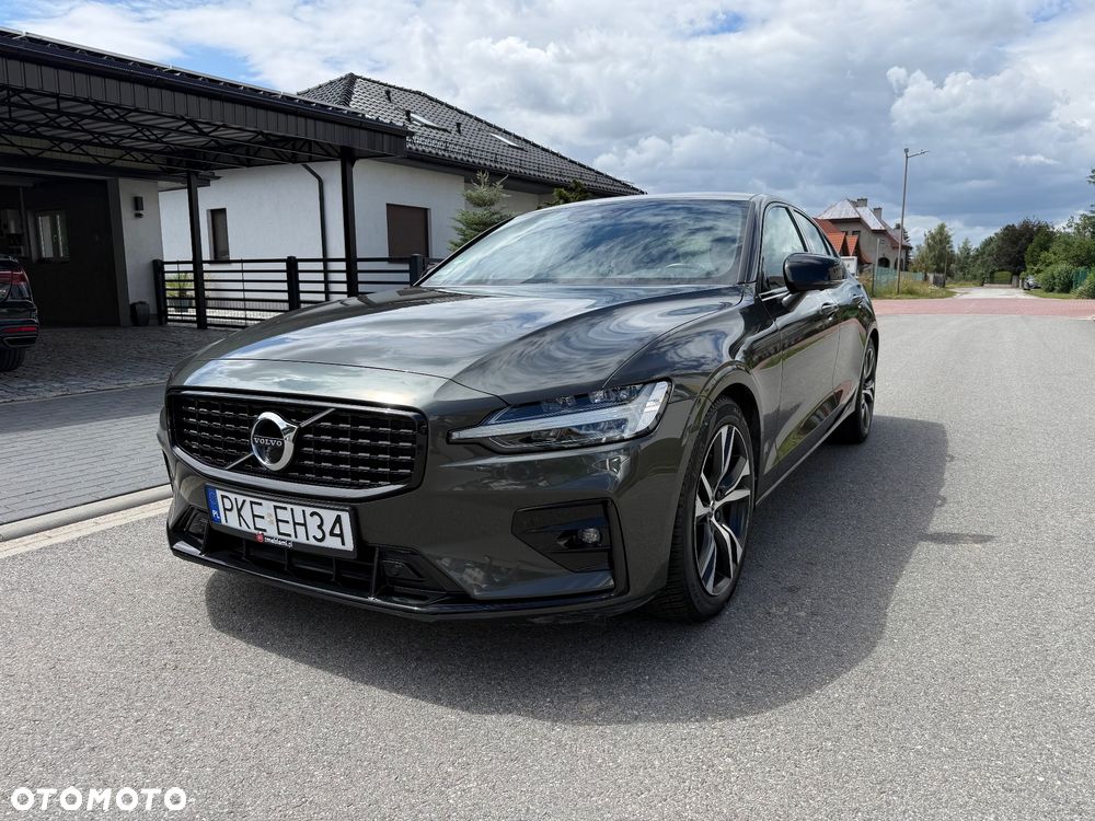 Volvo S60 B4 B R-Design - 4