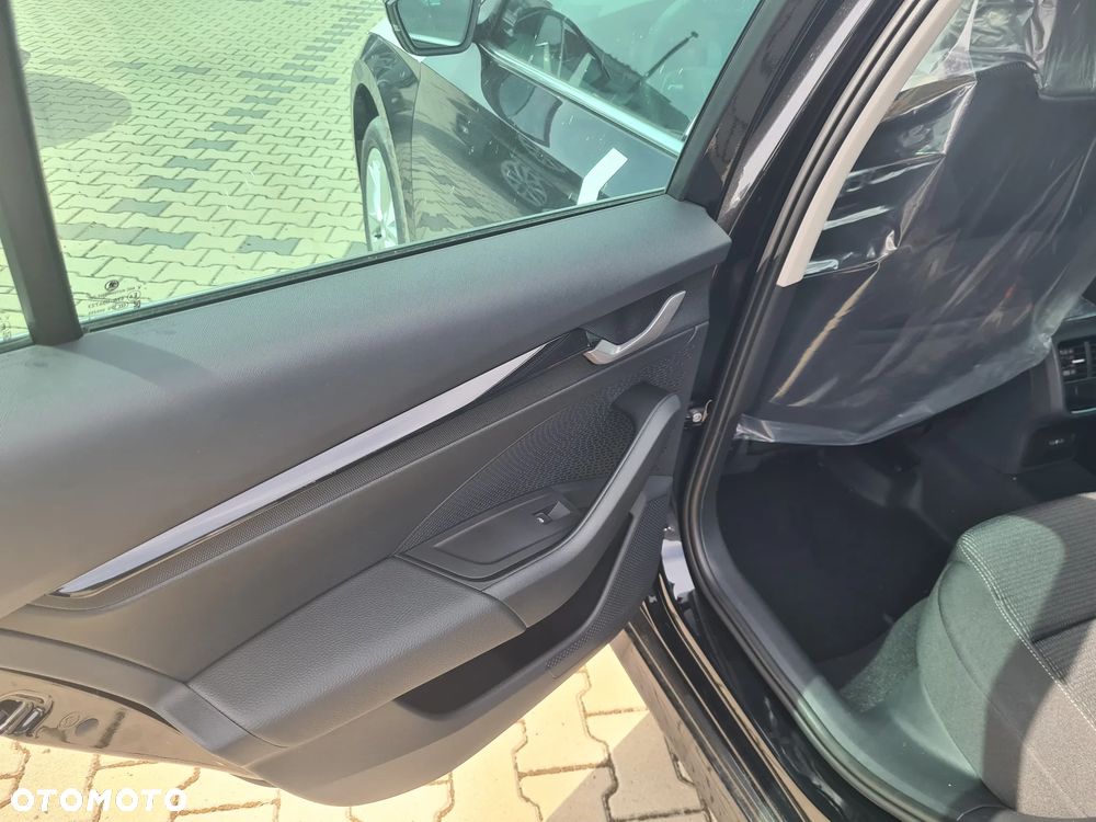 Skoda Octavia 2.0 TDI Selection - 14