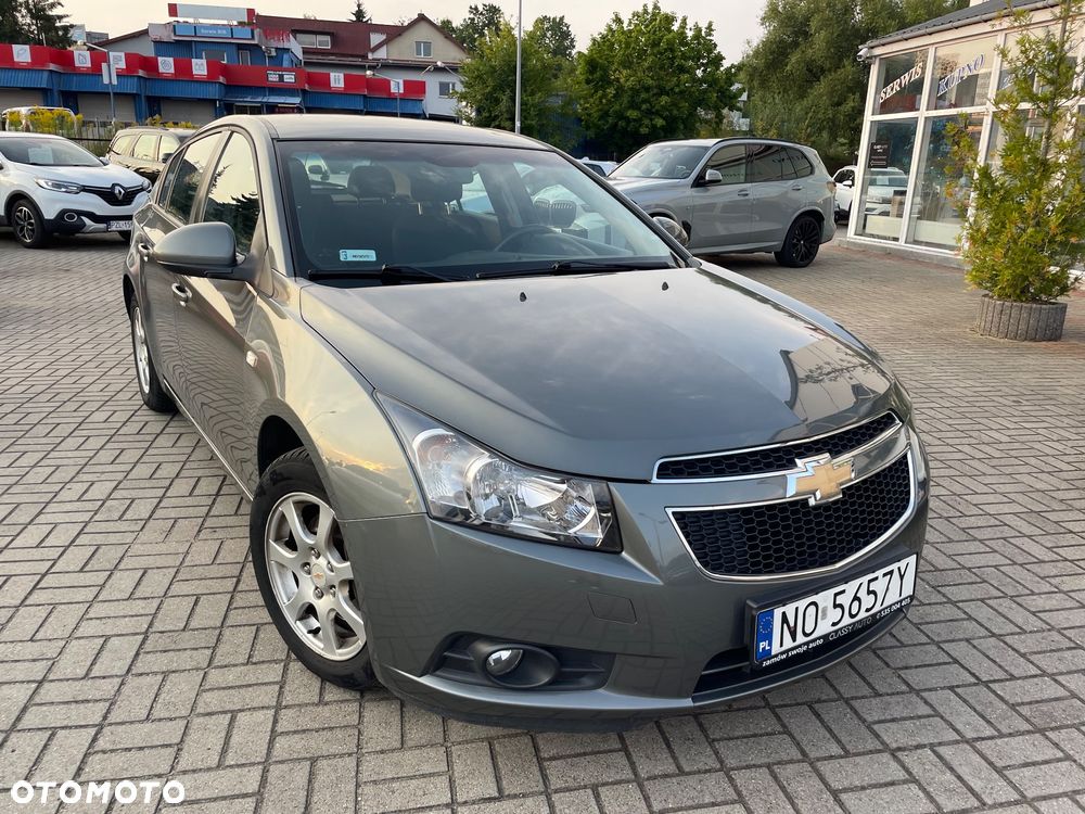 Chevrolet Cruze - 1