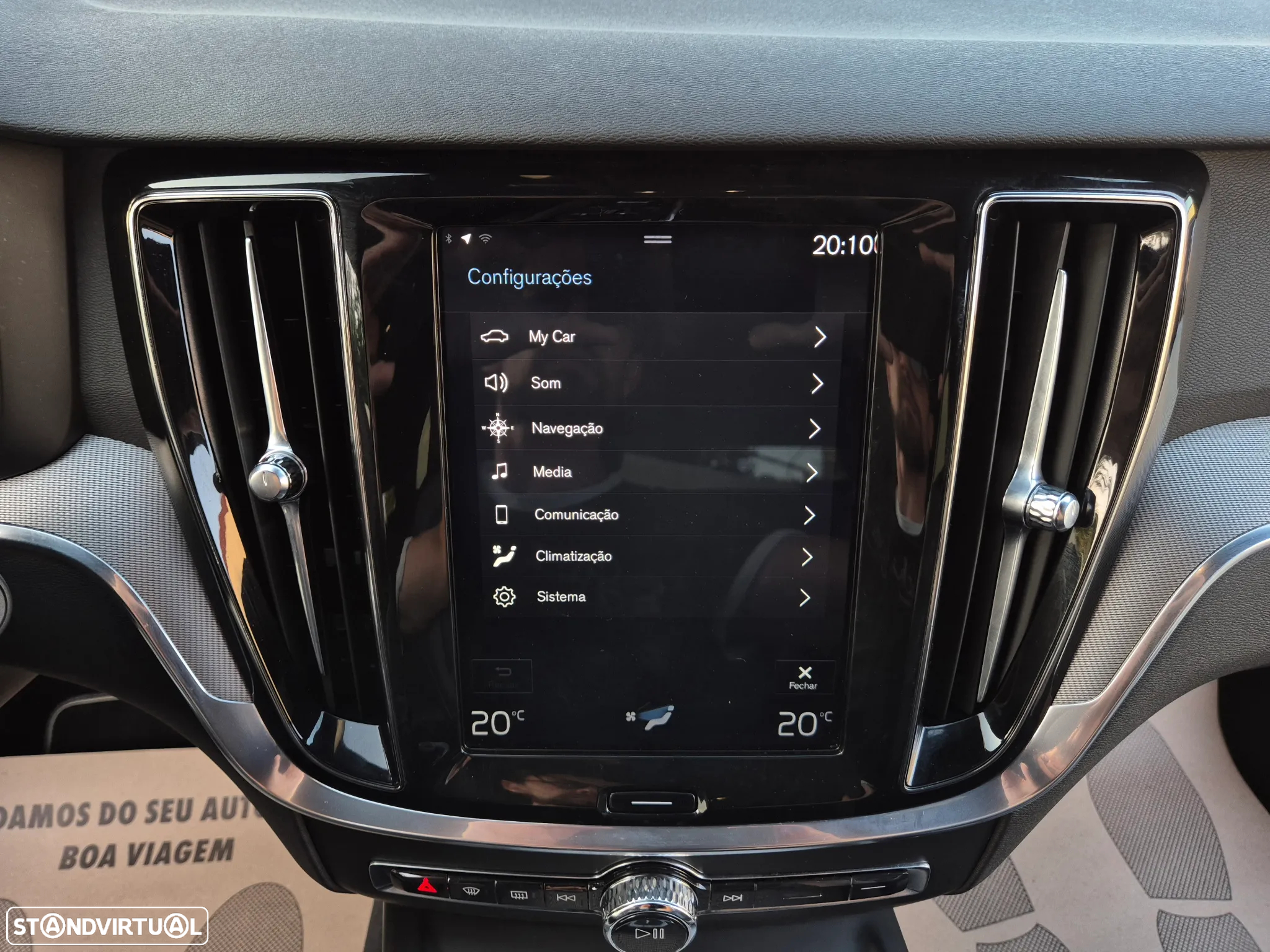 Volvo V60 2.0 D4 R-Design Geartronic - 41
