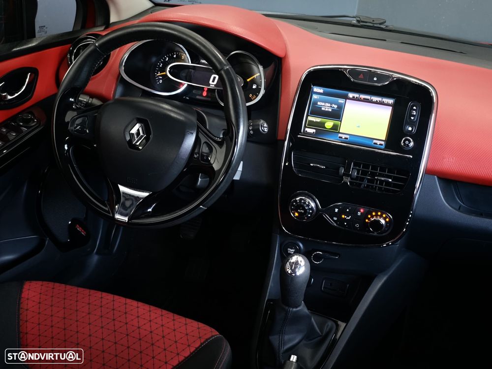 Renault Clio Sport Tourer dCi 90 Limited - 41