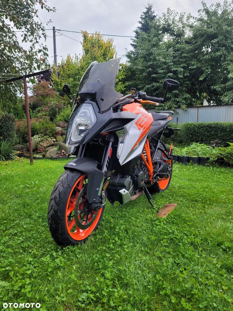 KTM Super Duke - 1