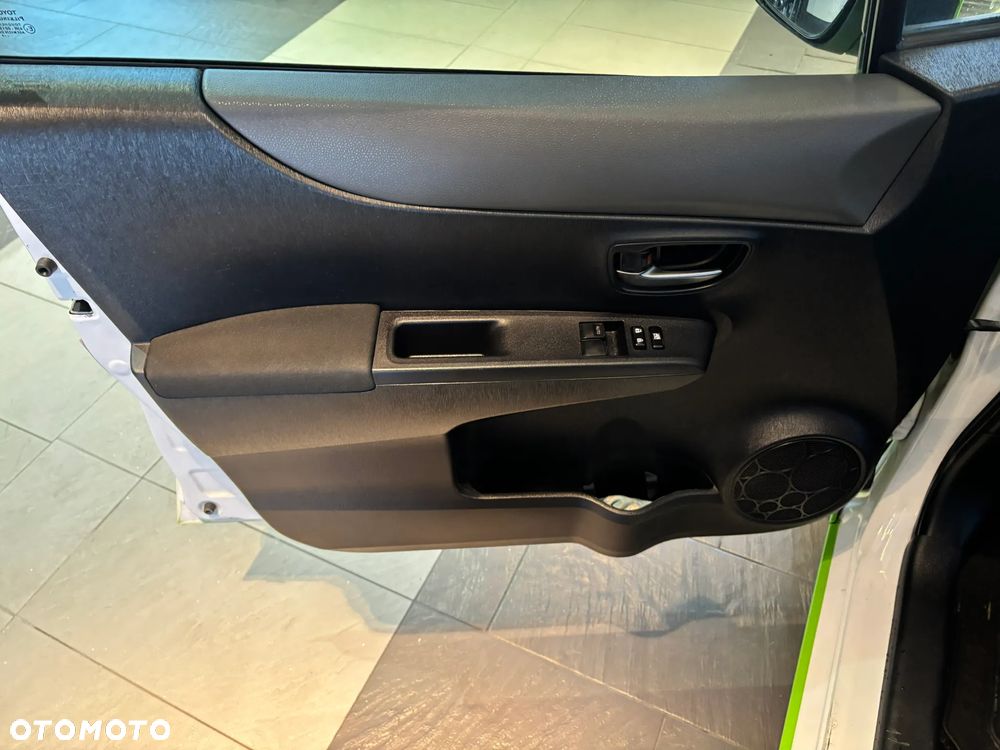 Toyota Yaris - 15