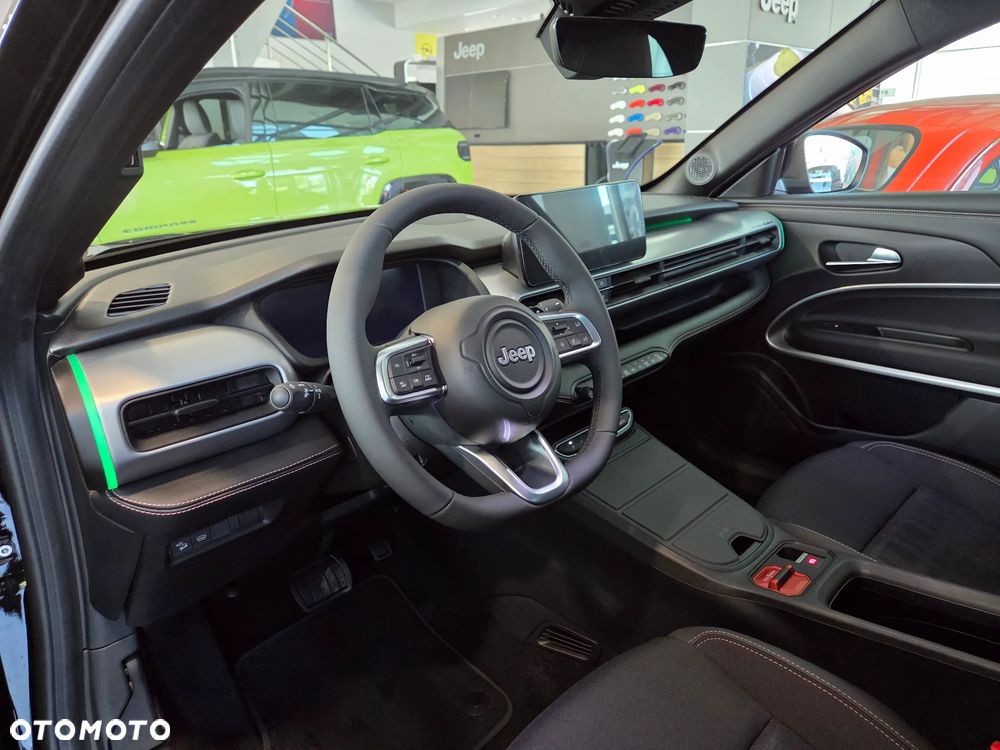 Jeep Avenger 1.2 T3 mHEV 85th Anniversary eDCT6 - 12