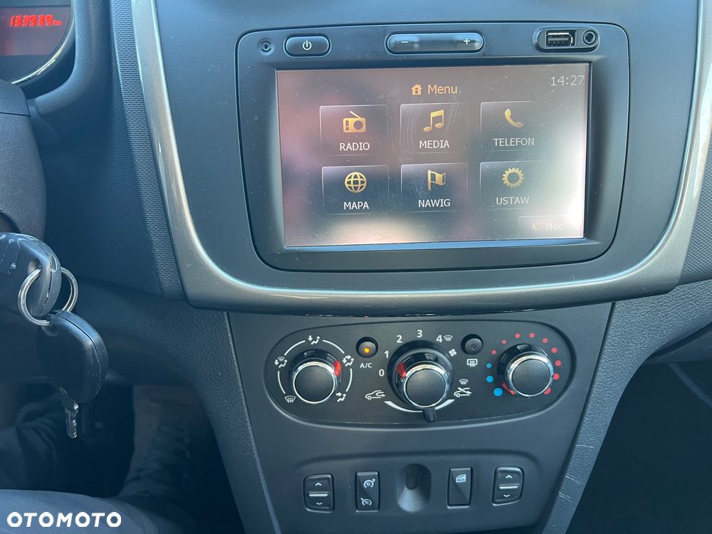 Dacia Sandero - 30