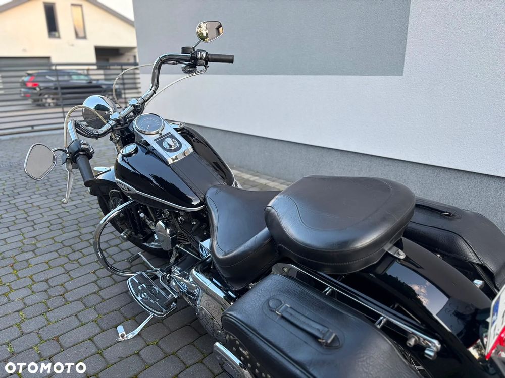 Harley-Davidson Softail Springer Classic - 24
