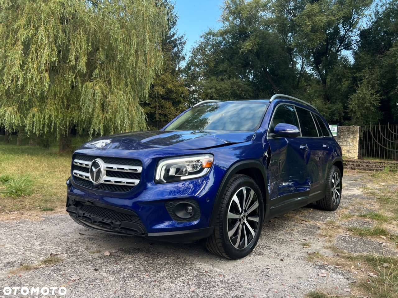 Mercedes-Benz GLB 250 4-Matic 8G-DCT - 5