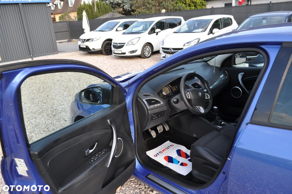 Renault Megane - 12