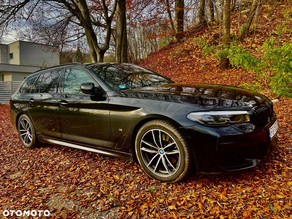 BMW Seria 5 520d M Sport Edition - 1