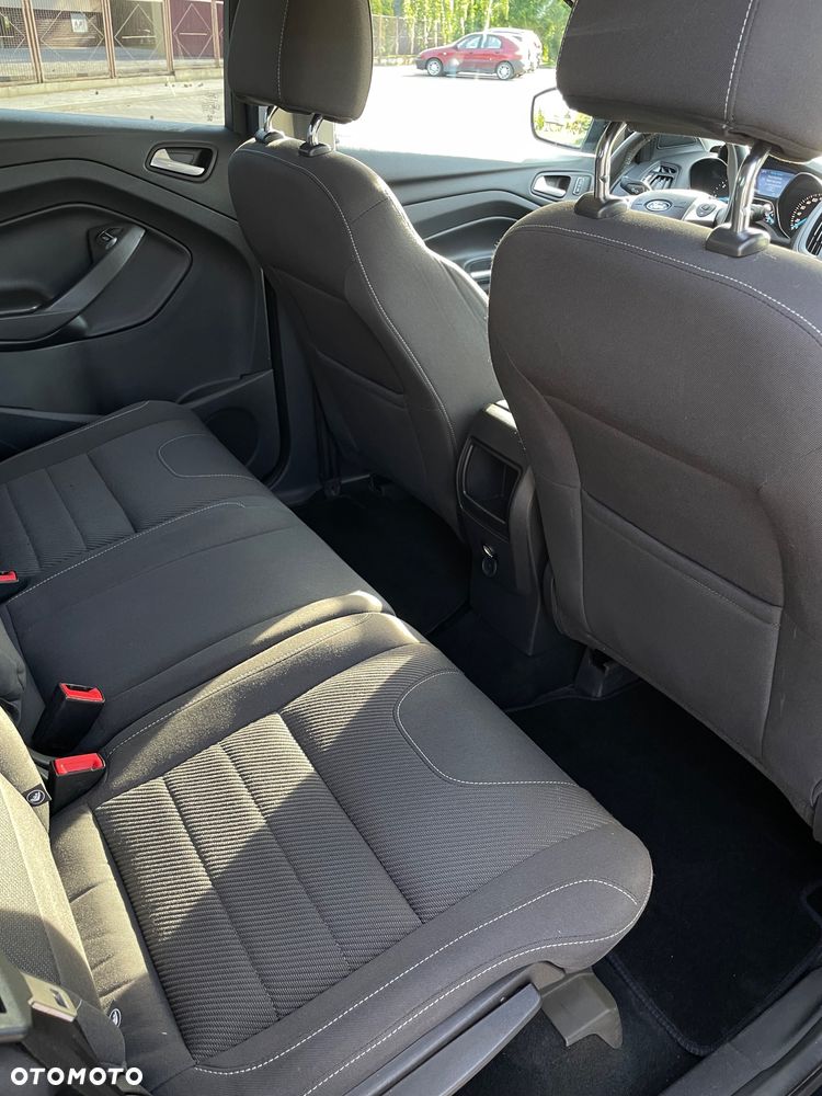 Ford Kuga 2.0 TDCi 4WD Trend - 12