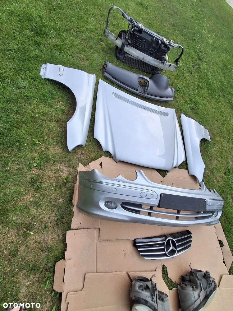 Mercedes W209 CLK maska zderzak błotniki lampy wzmocnienie przód lak 744 - 3