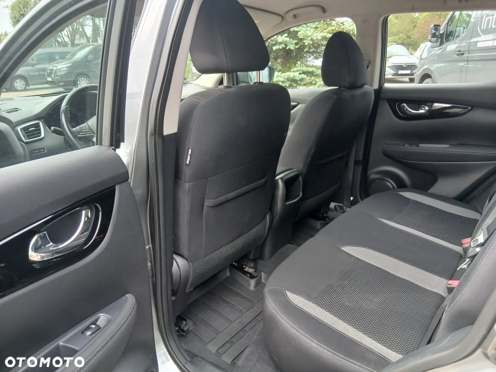Nissan Qashqai 1.2 DIG-T Acenta Xtronic - 9