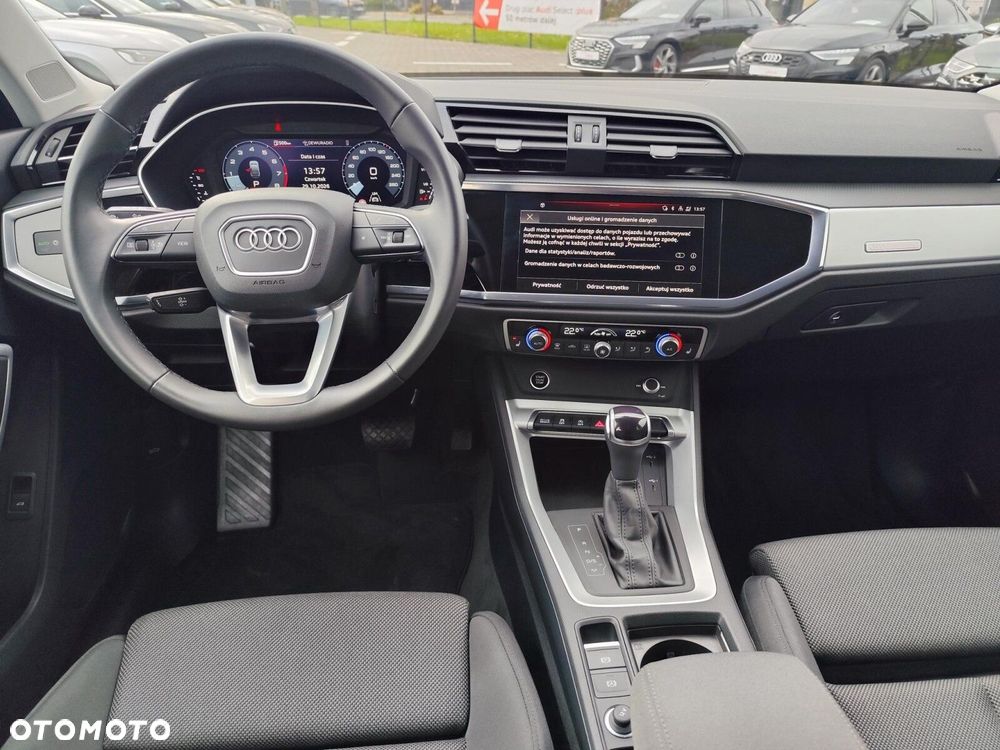 Audi Q3 Sportback - 11